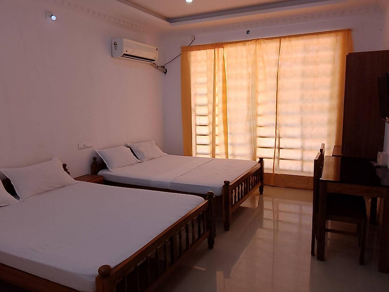Somatheertham Resort Thiruvananthapuram Ngoại thất bức ảnh