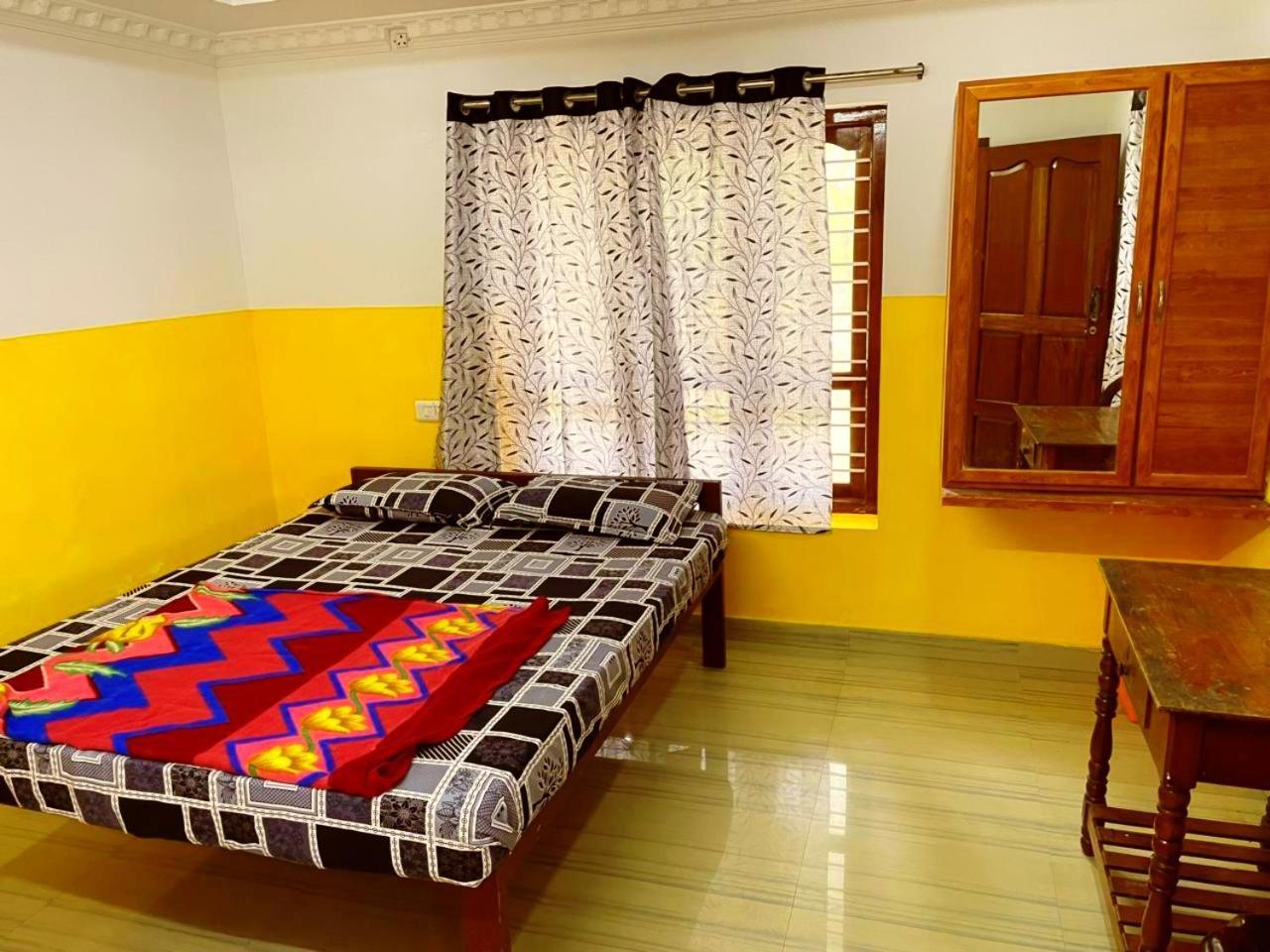 Somatheertham Resort Thiruvananthapuram Phòng bức ảnh